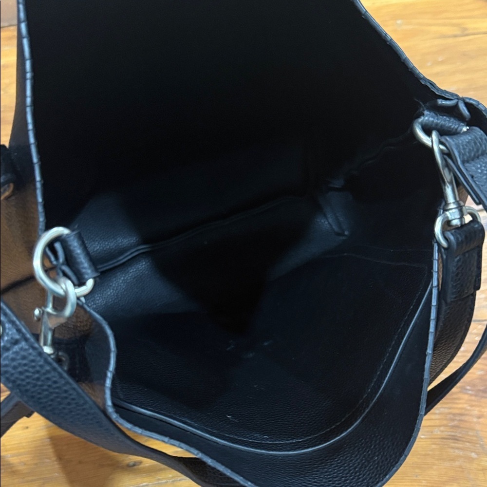 Aeropostale Black Faux Leather Shoulder Tote Bag - Picture 5 of 10